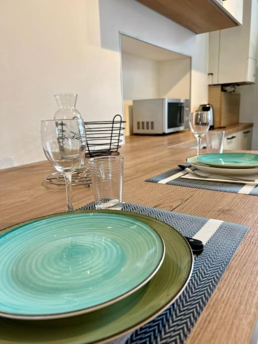 Apartamento « Grand Verger » - Parking Gratuit Chambéry Exterior foto