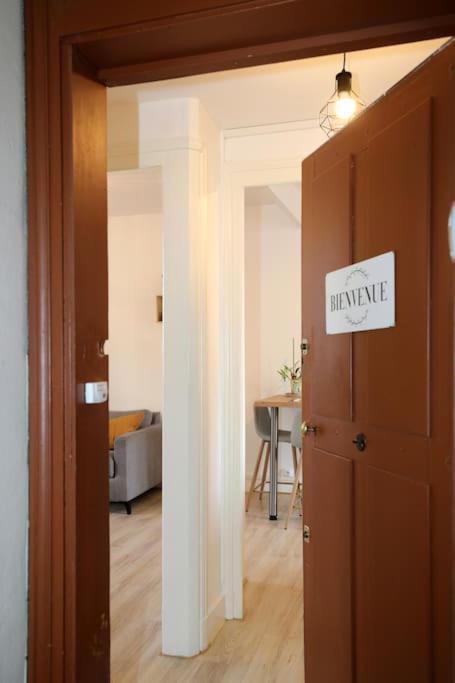 Apartamento « Grand Verger » - Parking Gratuit Chambéry Exterior foto